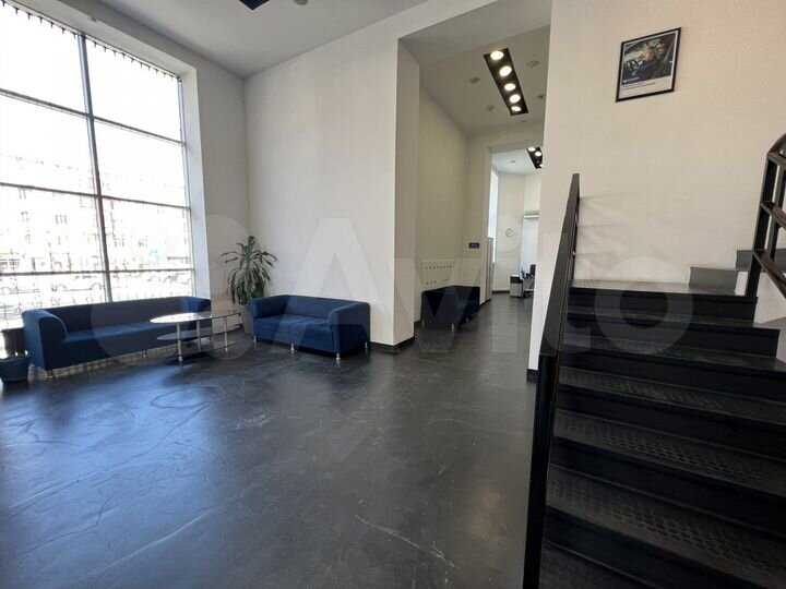 Офис, медцентр, банк, торговое, 598 м²