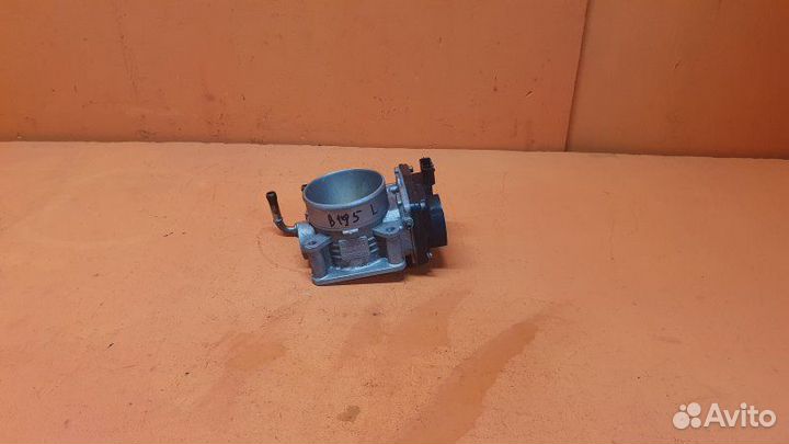 Дроссельная заслонка левая Infiniti Ex35 J50 3.5