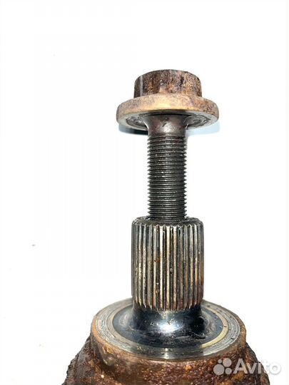 Привод передний правый VW Golf 6 1.4