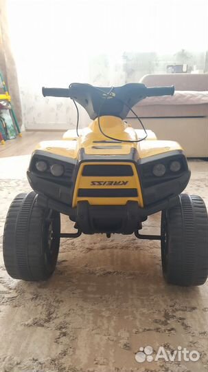 Детский квадроцикл на аккумуляторе
