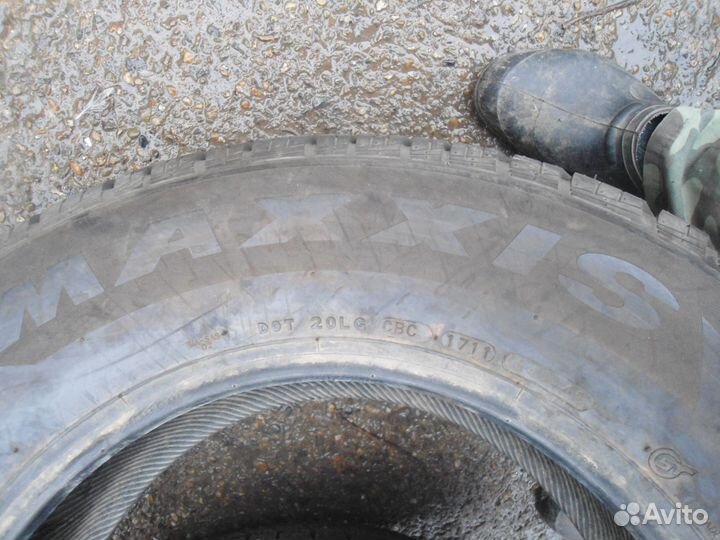 Maxxis Victra SUV M+S 235/70 R16