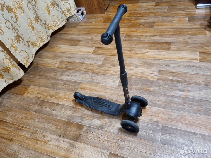 Самокат детский трехколесный