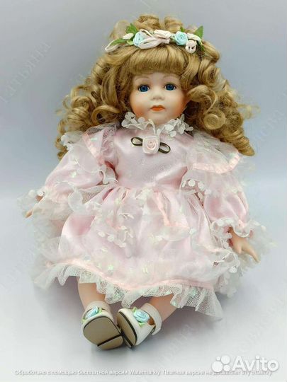 Кукла фарфоровая коллекционная