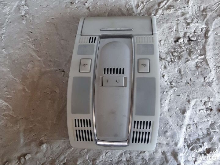 Плафон Audi A6C6 4F
