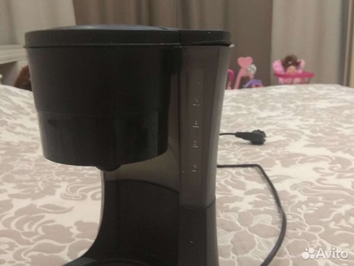 Кофеварка Maxwell mw-1650вк