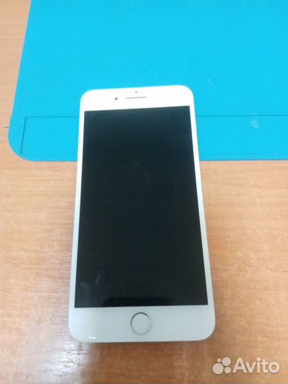 Дисплей на iPhone 7 plus