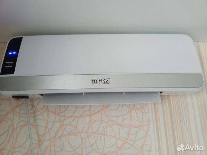 Керамический обогреватель First