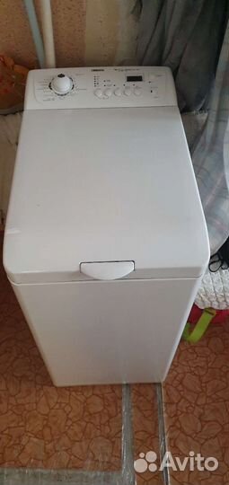 Стиральная машина Zanussi ZWQ6101