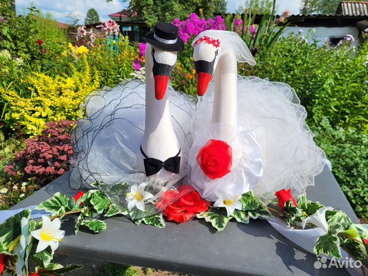 Украшения на машину