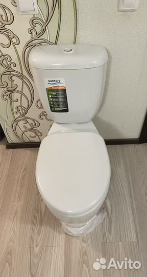 Унитаз с бачком