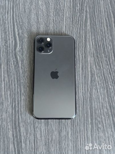 iPhone 11 Pro, 64 ГБ