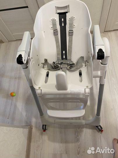 Стульчик для кормления peg perego