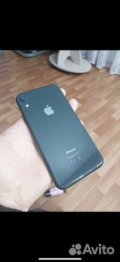 iPhone Xr, 64 ГБ