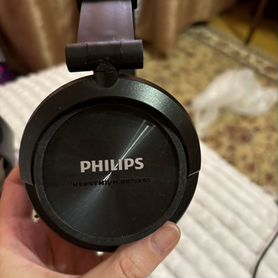 Проводные наушники philips