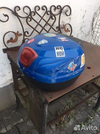 Продам кофр для скутера