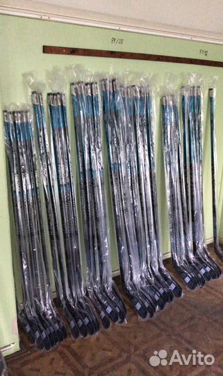 Клюшка хоккейная