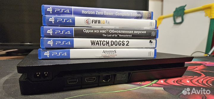 Игровая приставка ps4 slim 1tb