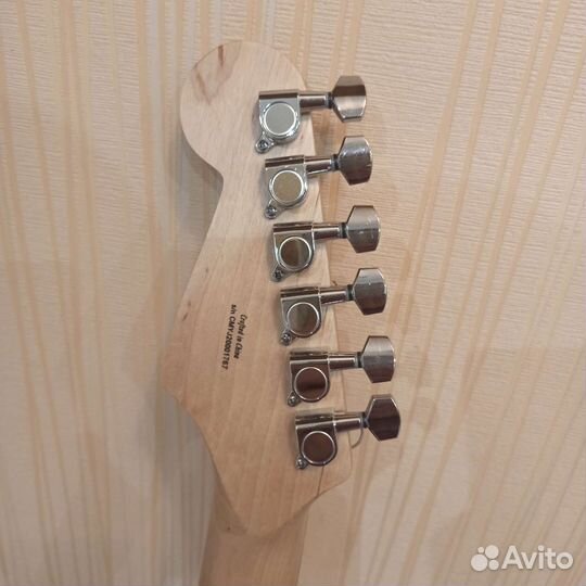 Электрогитара Fender Squier Stratocaster