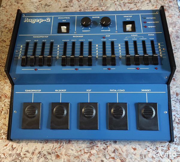 Синтезатор гитарный