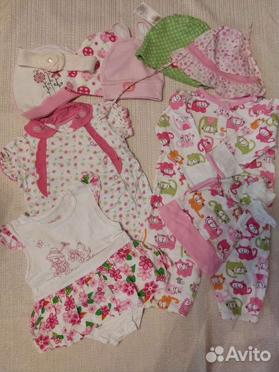 Вещи для девочки до 1 года