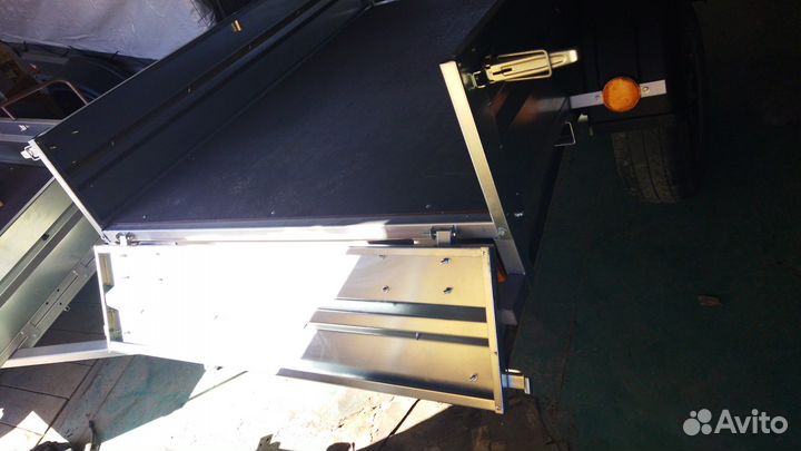 Прицеп легковой новый