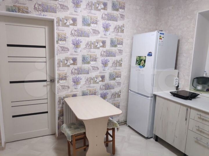 2-к. квартира, 40 м², 2/2 эт.