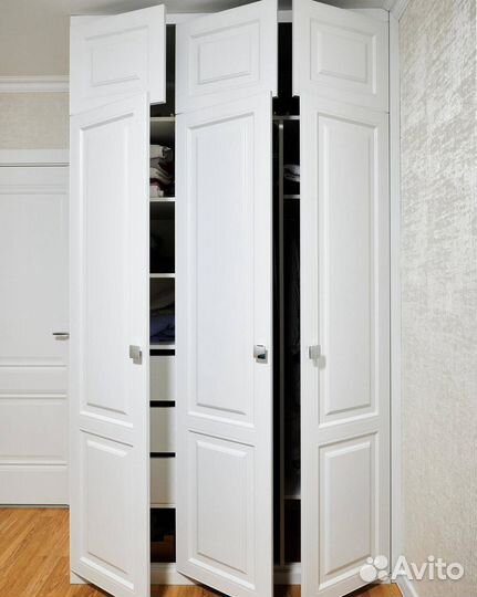 Шкаф распашной с фрезеровкой