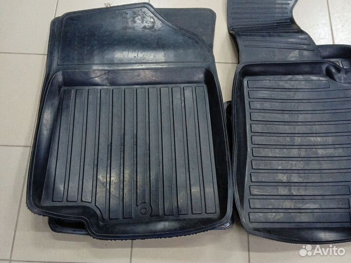 Коврики салона Hyundai solaris