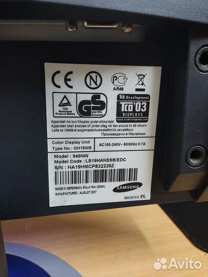Монитор Samsung 940NW