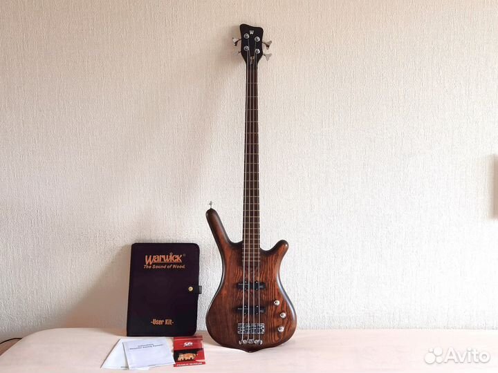 Бас-гитара Warwick Corvette Standard