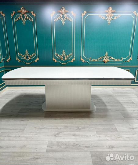 Стол \ стол в наличии