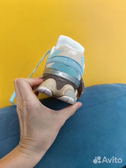 Кроссовки new balance 9060