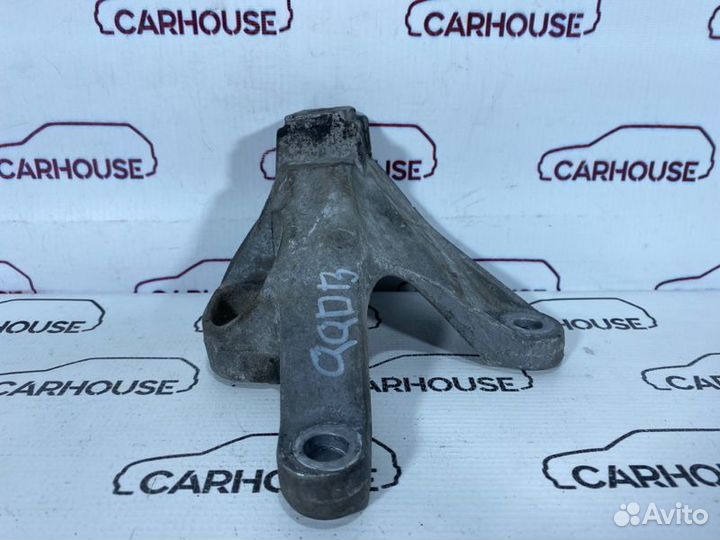 Кронштейн кпп Ford Focus 2 1.8 qqdb