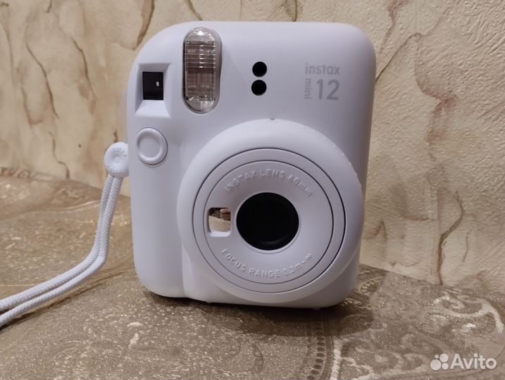 Polaroid instax mini 12