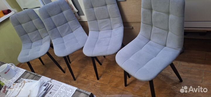 Стулья кухонные мягкие новые