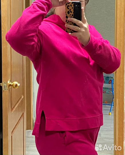 Продам костюм из футера