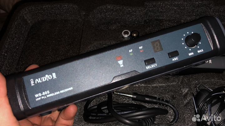 UHF микрофон Pro Audio