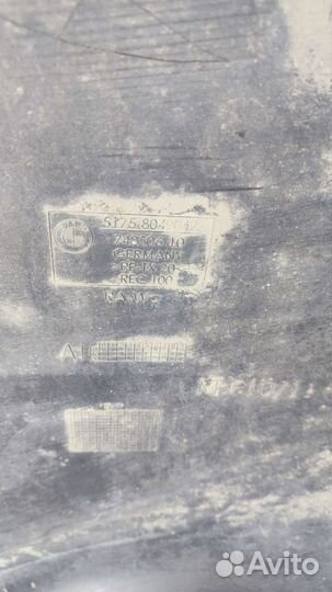 Пыльник заднего бампера левый BMW 5 F10