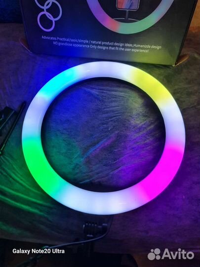 Светодиодная кольцевая лампа RGB MJ36