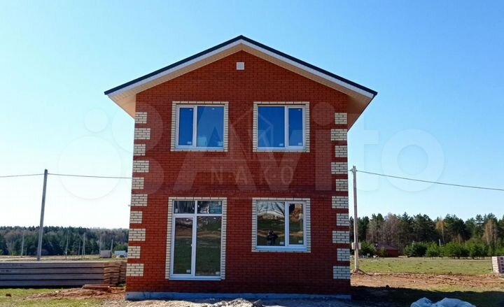 Коттедж 112 м² на участке 6 сот.