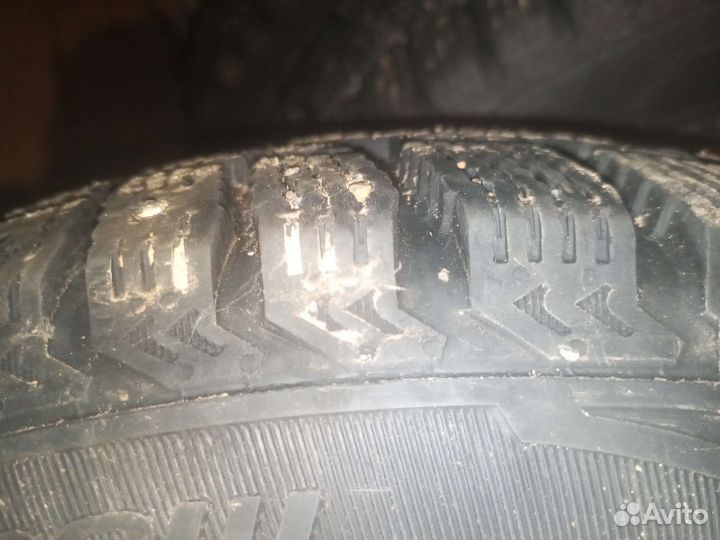 Резина зимняя 185 65 r15