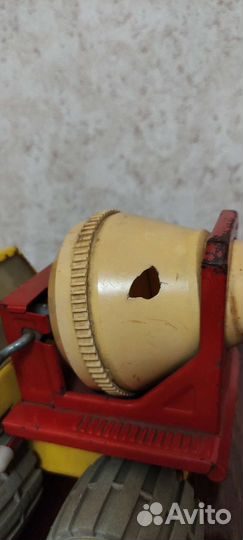 Игрушка СССР бетомешалка
