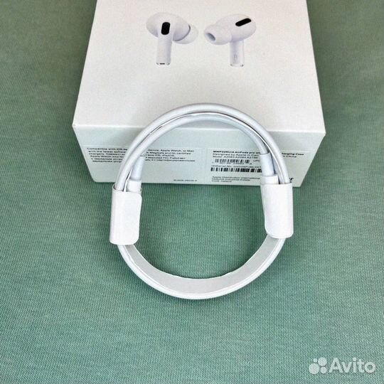 AirPods Pro 2: Музыка, которая рядом