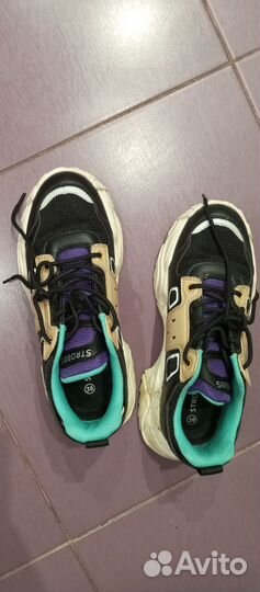 Кроссовки бу