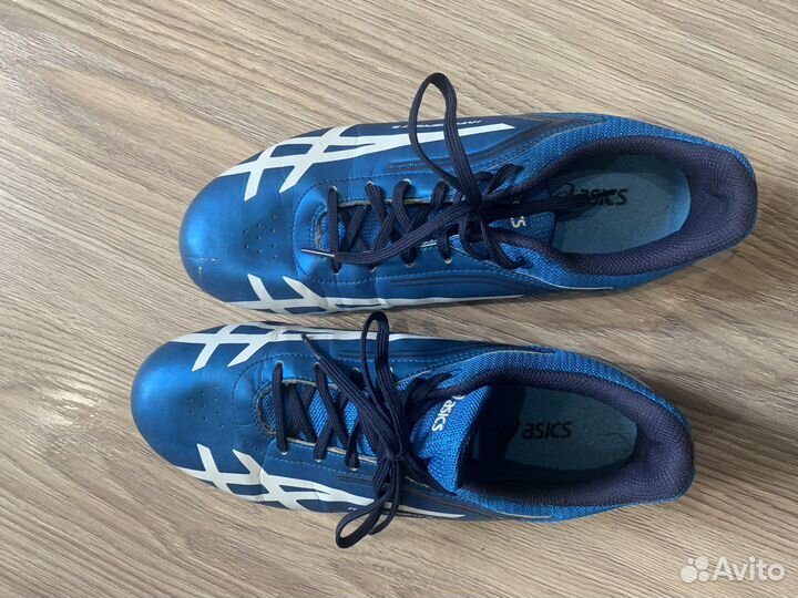 Шиповки asics