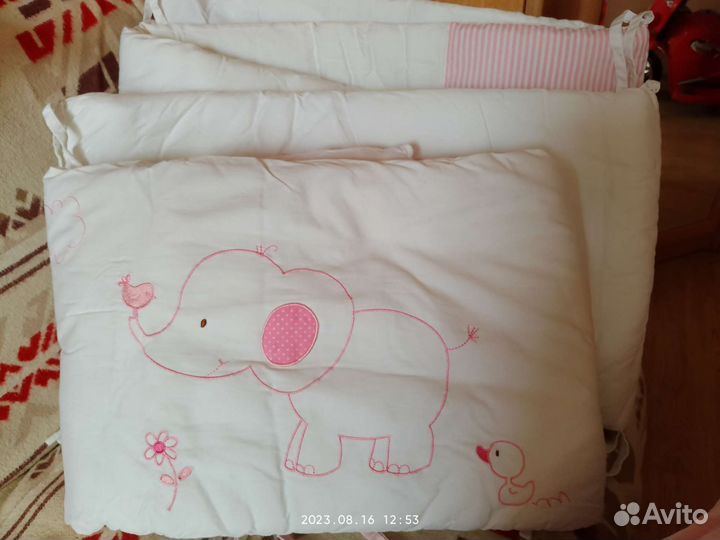 Бортики в кроватку