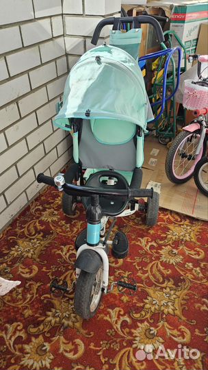 Трехколесный велосипед