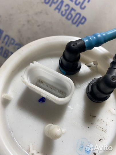 Топливный насос Skoda Fabia хэтчбек 1.6 CFN 2012