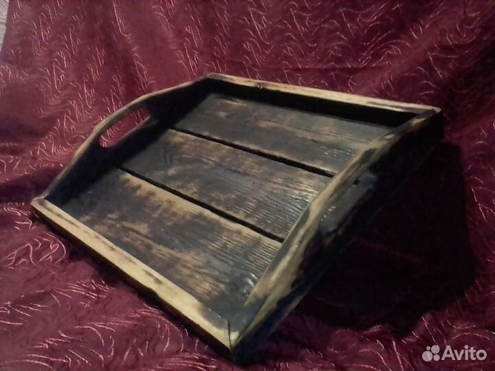 Поднос из старой доски