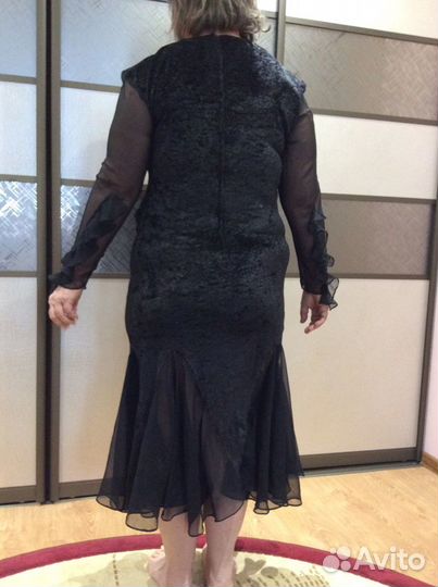 Бархат-стрейчевое платье
